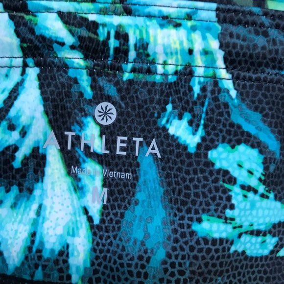 ATHLETA Napoli Sonar Palm Leaf Mesh Cropped Sz M - Picture 8 of 8